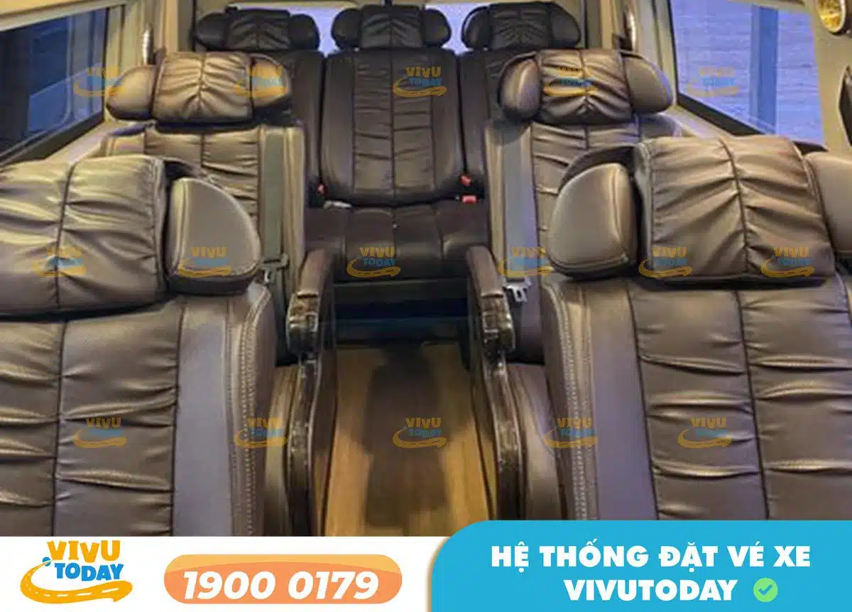 Nội thất xe ghế Limousine của nhà xe Kim Hưng đi Đà Lạt