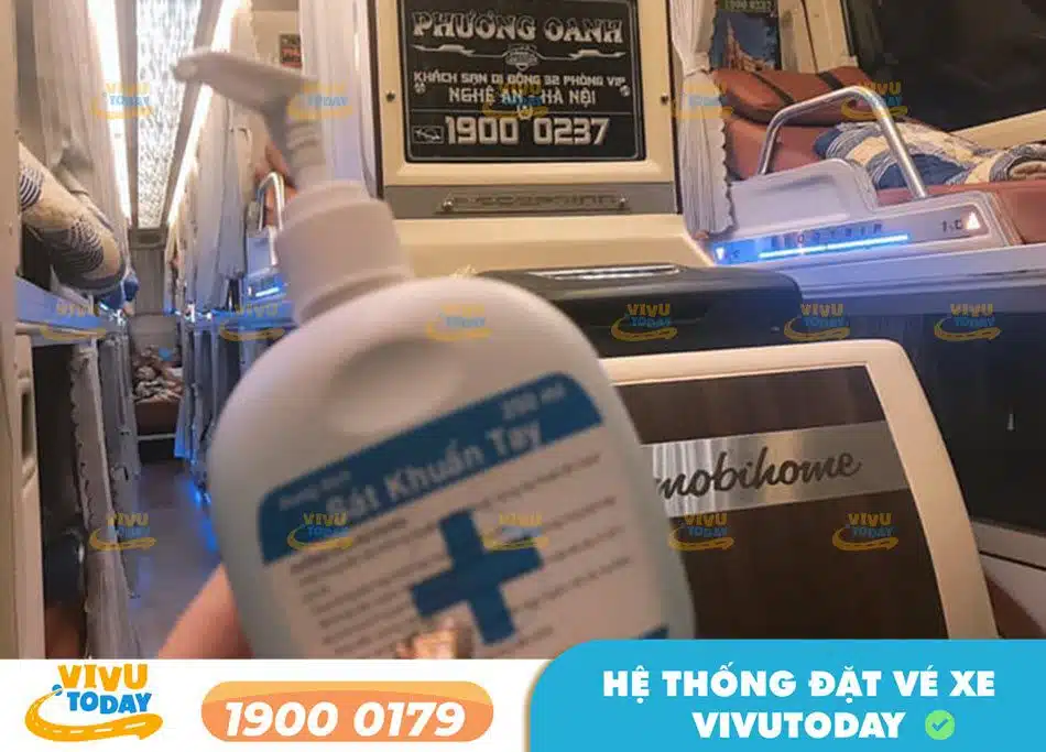 Nhà xe Phương Oanh trang bị dung dịch sát khuẩn trên xe