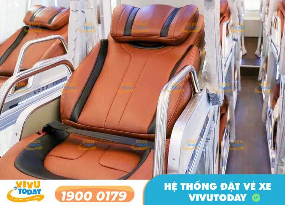 Xe giường nằm Limousine 34 chỗ của nhà xe Phương Oanh Nghệ An