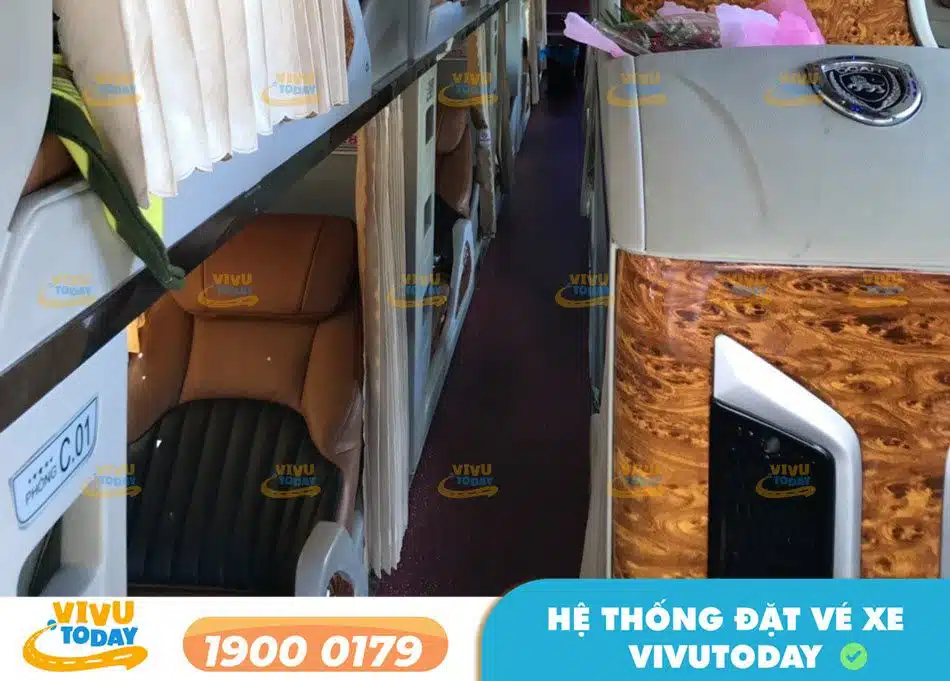 Xe Limousine 34 phòng của nhà xe Sơn Tuyền Nhơn Trạch