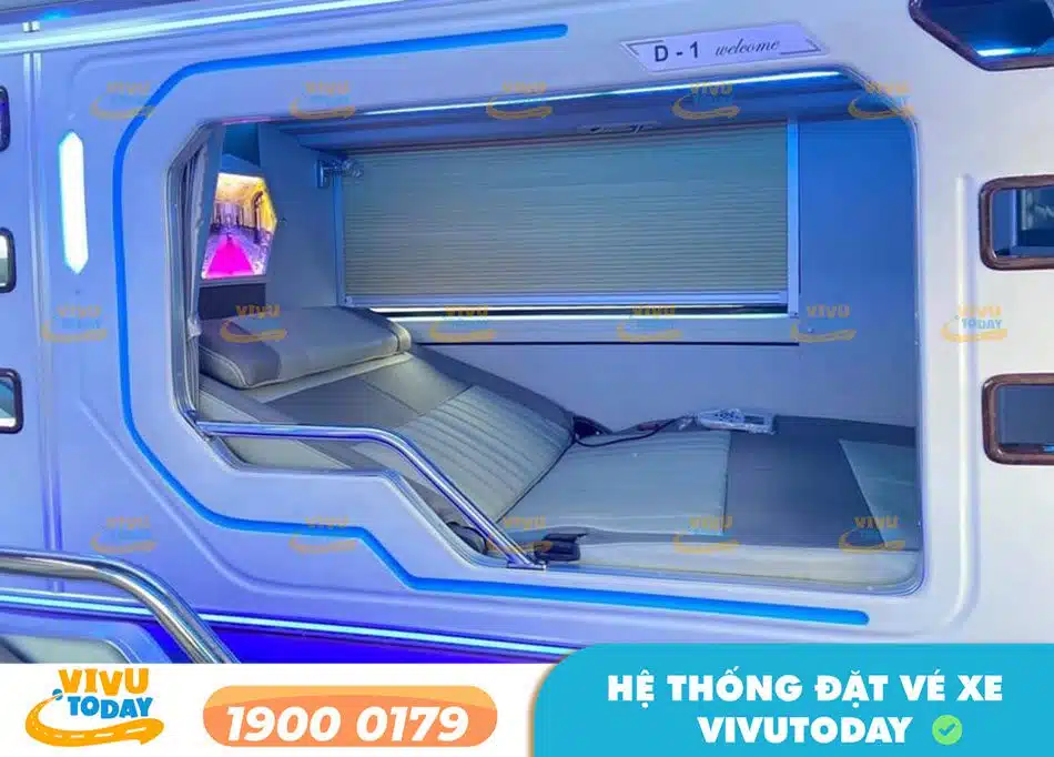 Nội thất xe Limousine 22 phòng sang trọng của nhà xe Tân Quê Hương