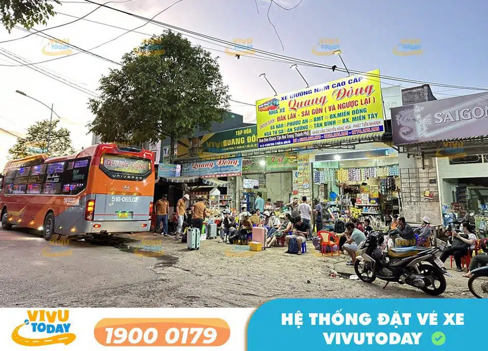 Văn phòng đón trả khách của nhà xe Quang Đông tại Đắk Lắk