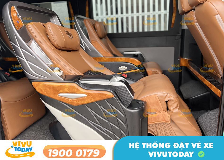Nhà xe Trang Thảo sử dụng dòng xe ghế ngồi Limousine có thiết kế sang trọng
