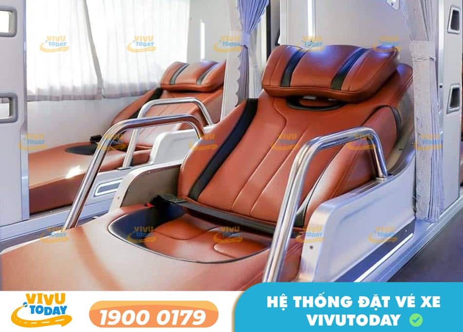 Nội thất xe giường Limousine của nhà xe Hoàng Anh đi Ninh Thuận từ Sài Gòn