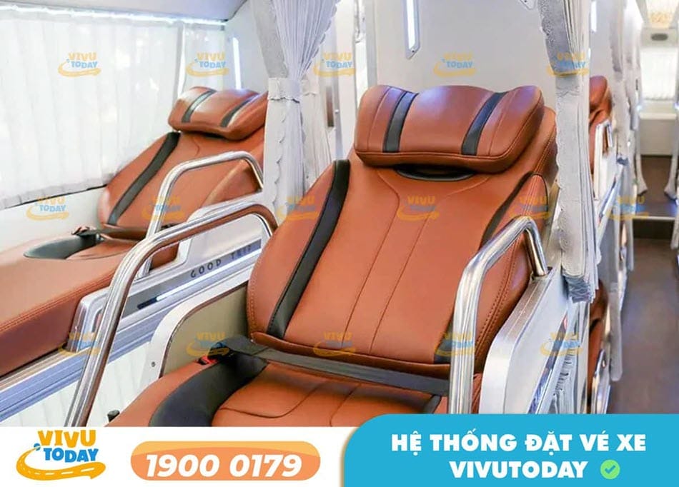 Nội thất Limousine 34 phòng của xe Tuấn Hưng Limousine