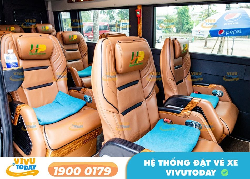 Nội thất xe Limousine sang trọng của xe khách Hoàng Phú