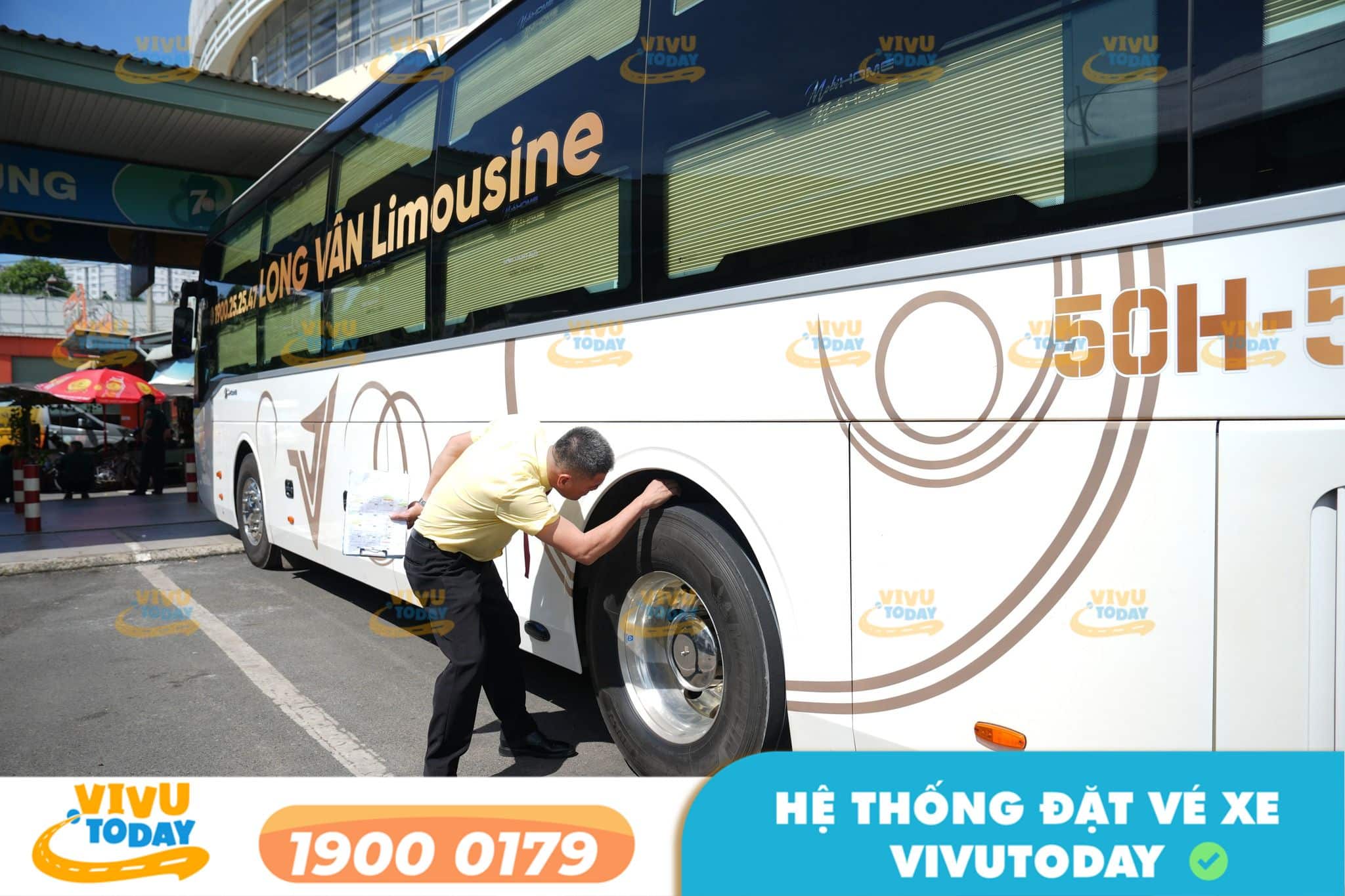 Nhà xe Long Vân Limousine tuyến Sài Gòn đi Nha Trang xe giường nằm đôi
