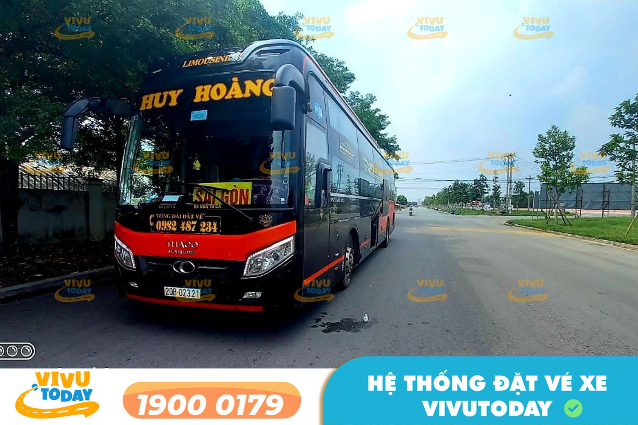 Nhà xe Huy Hoàng tuyến Bến xe Nước Ngầm đi Hương Sơn Hà Tĩnh